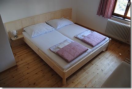 Gemütliches Zimmer in der Dominikushütte